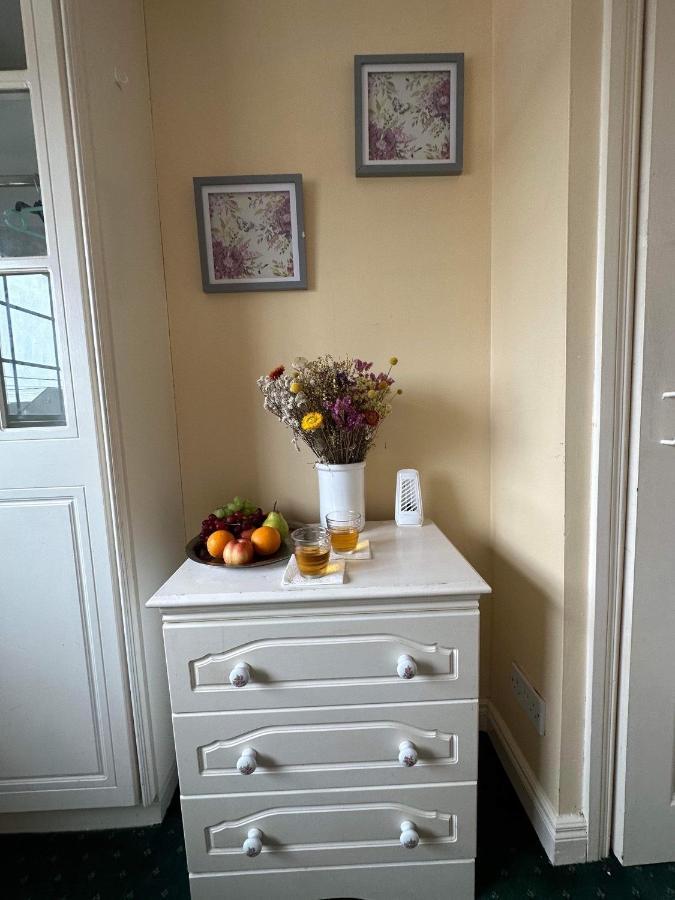Edwards Cosy B&B Голвей Екстер'єр фото