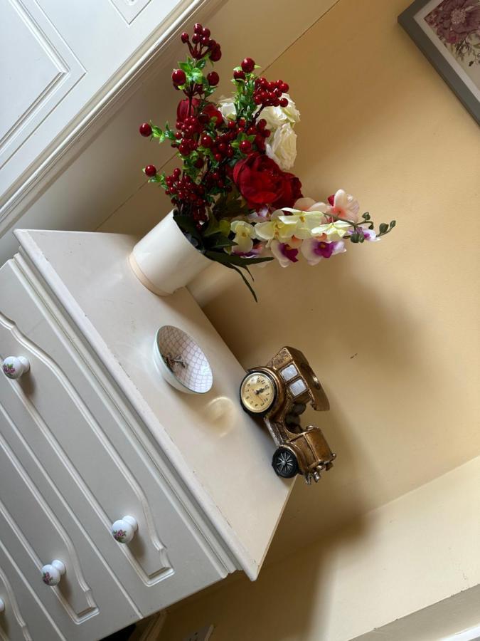 Edwards Cosy B&B Голвей Екстер'єр фото